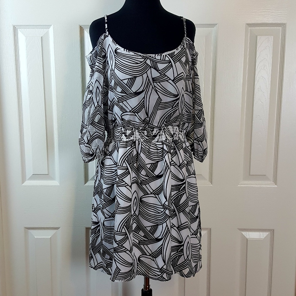 Bebe Dress